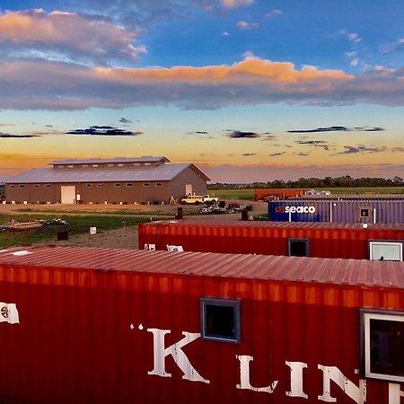Flophouze Shipping Container Hotel - Houze 5 Round Top Εξωτερικό φωτογραφία